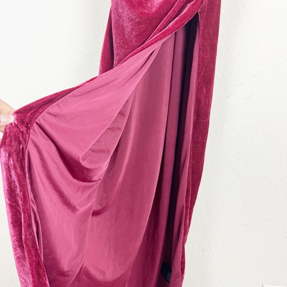 The Jetset Diaries Angulia Velvet Maxi Dress Size Small - Picture 4 of 9